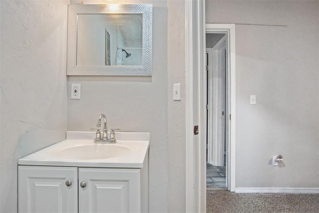 6101 NW 19th Street