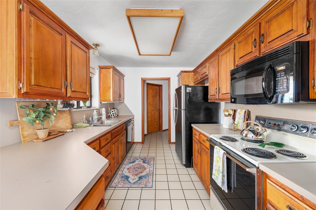 716 NW 141st Street