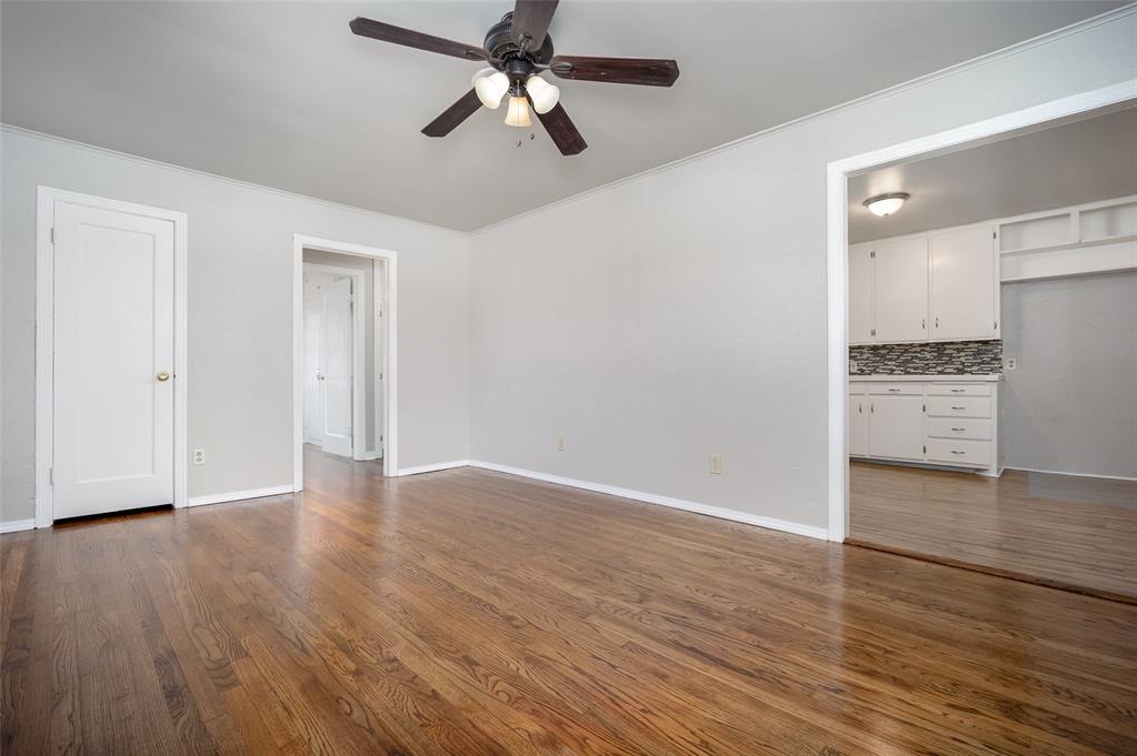 4228 NW 15th Street