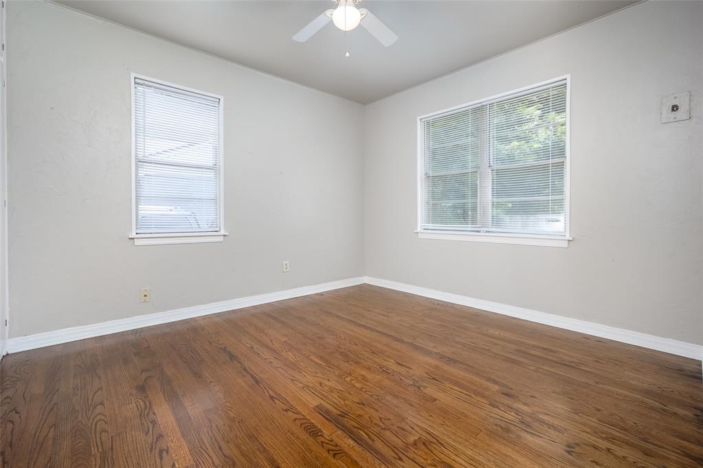 4228 NW 15th Street