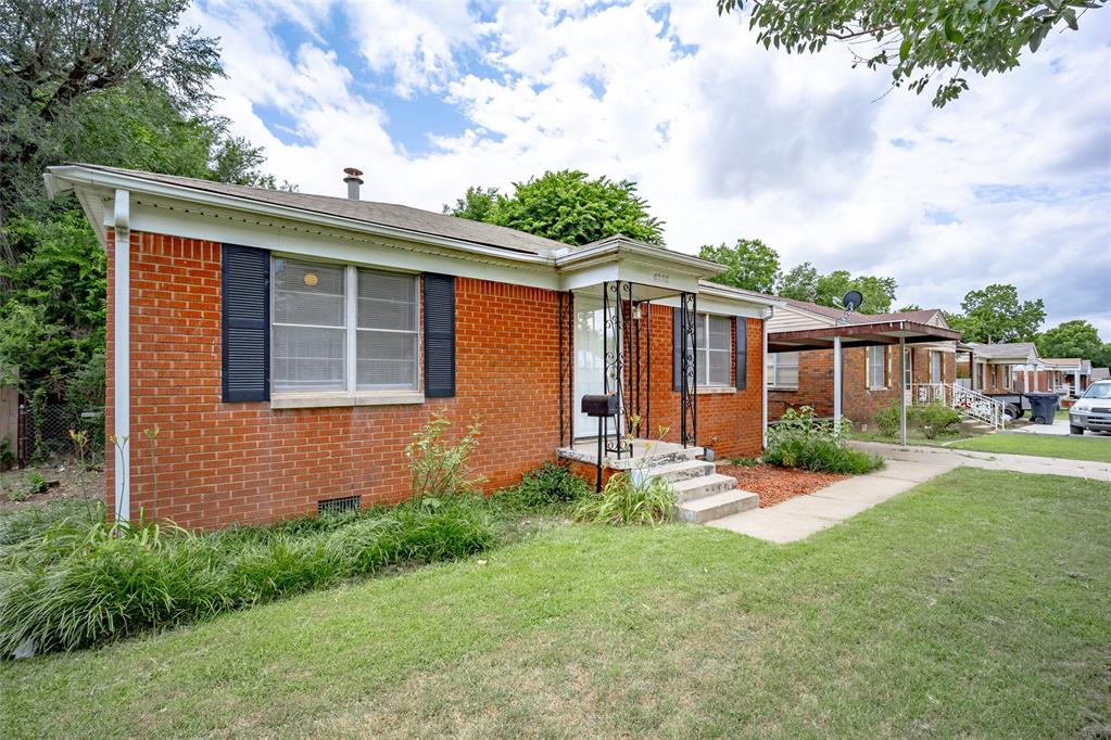 4228 NW 15th Street