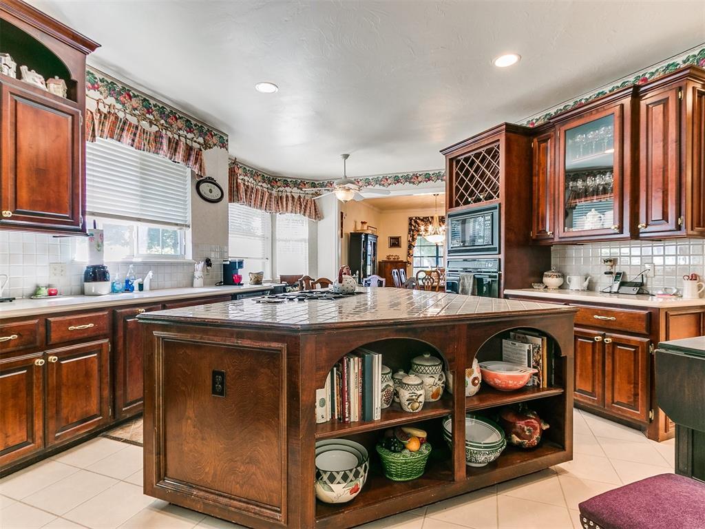 3800 Woodshadow Road