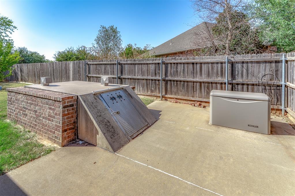 312 NW Cypress Street