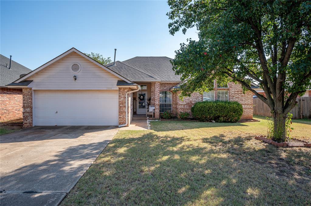 2000 Sagewood Drive