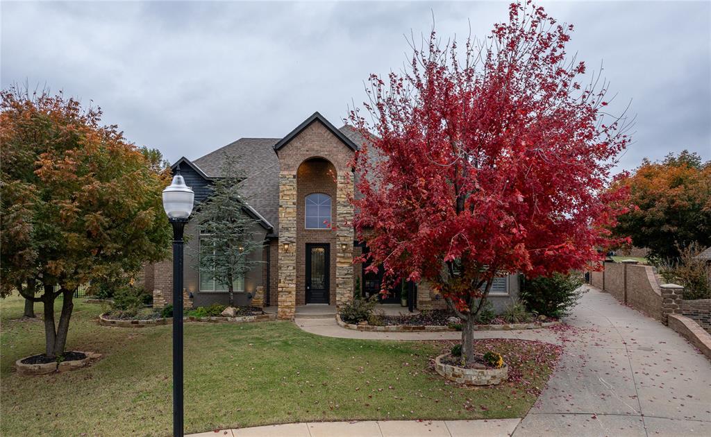 413 Gladstone Circle