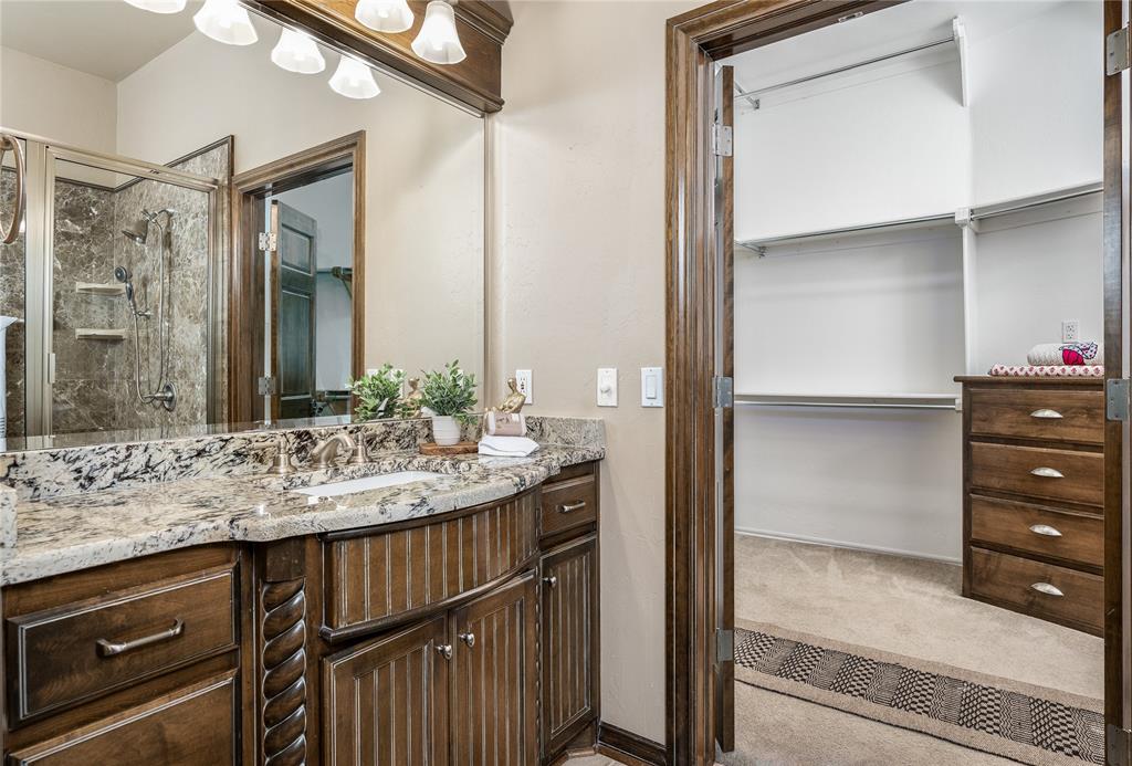 413 Gladstone Circle