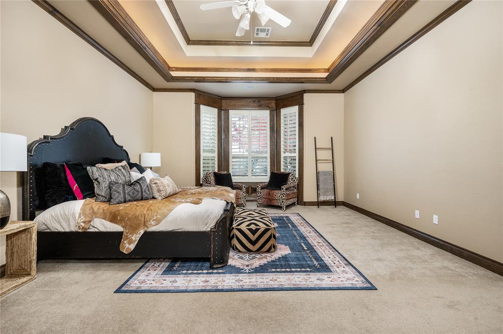 413 Gladstone Circle