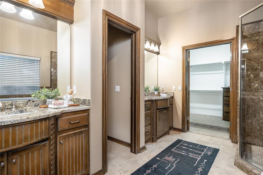 413 Gladstone Circle