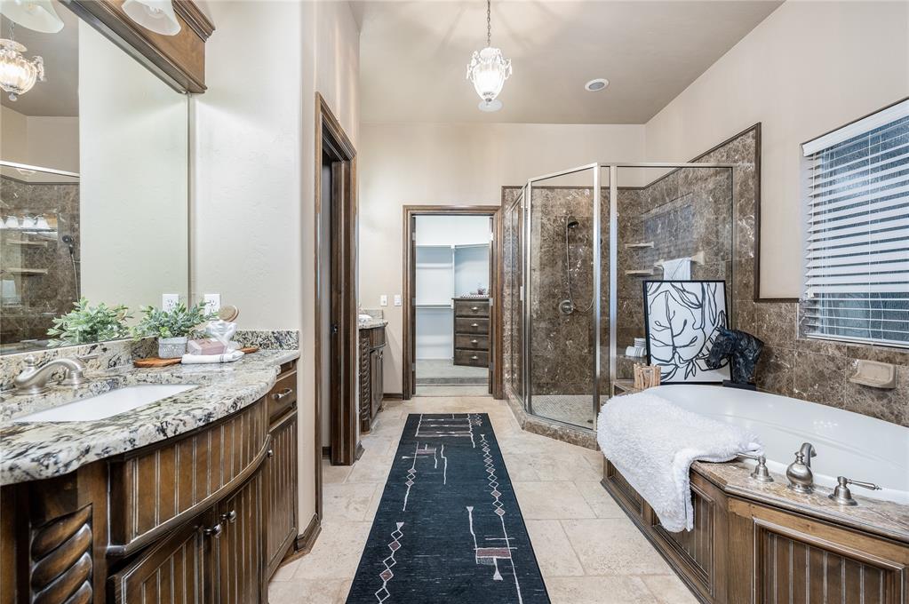 413 Gladstone Circle