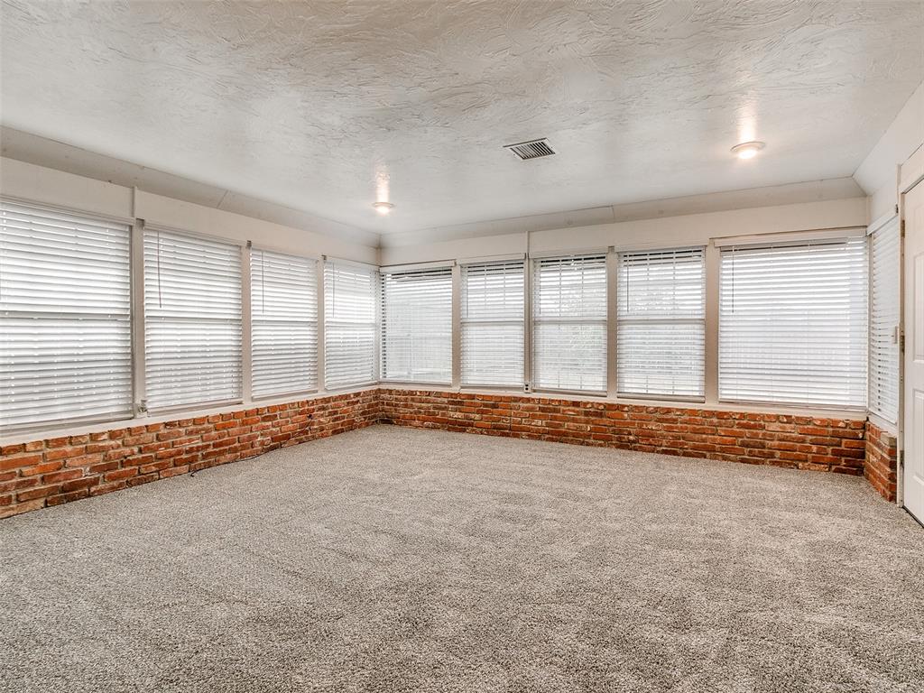 1012 W Silver Meadow Drive
