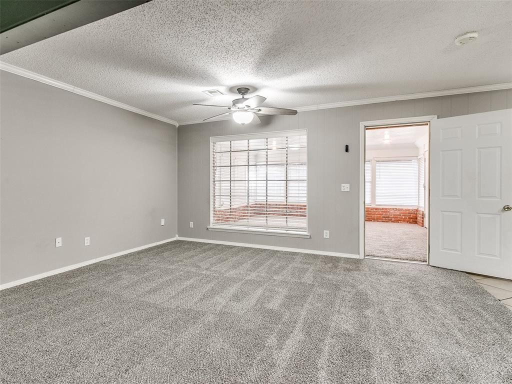 1012 W Silver Meadow Drive