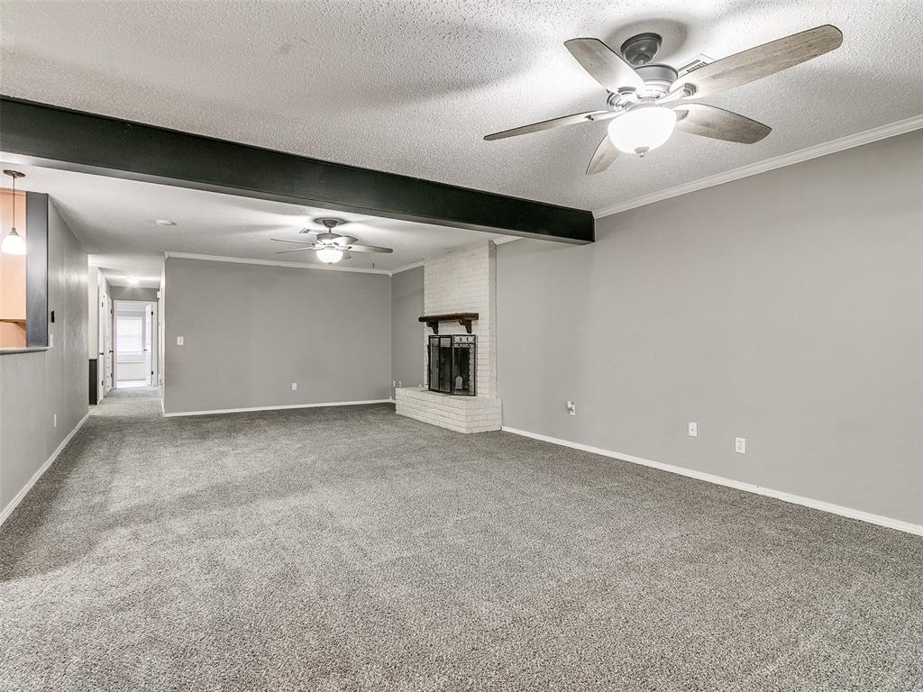 1012 W Silver Meadow Drive