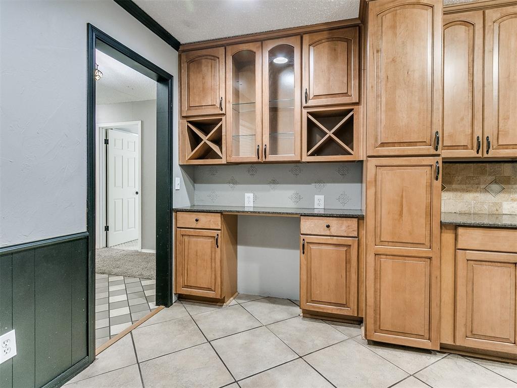 1012 W Silver Meadow Drive