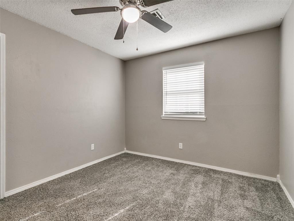 1012 W Silver Meadow Drive