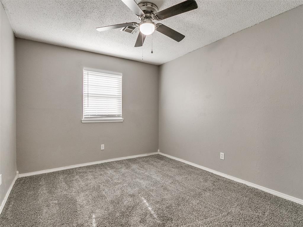 1012 W Silver Meadow Drive