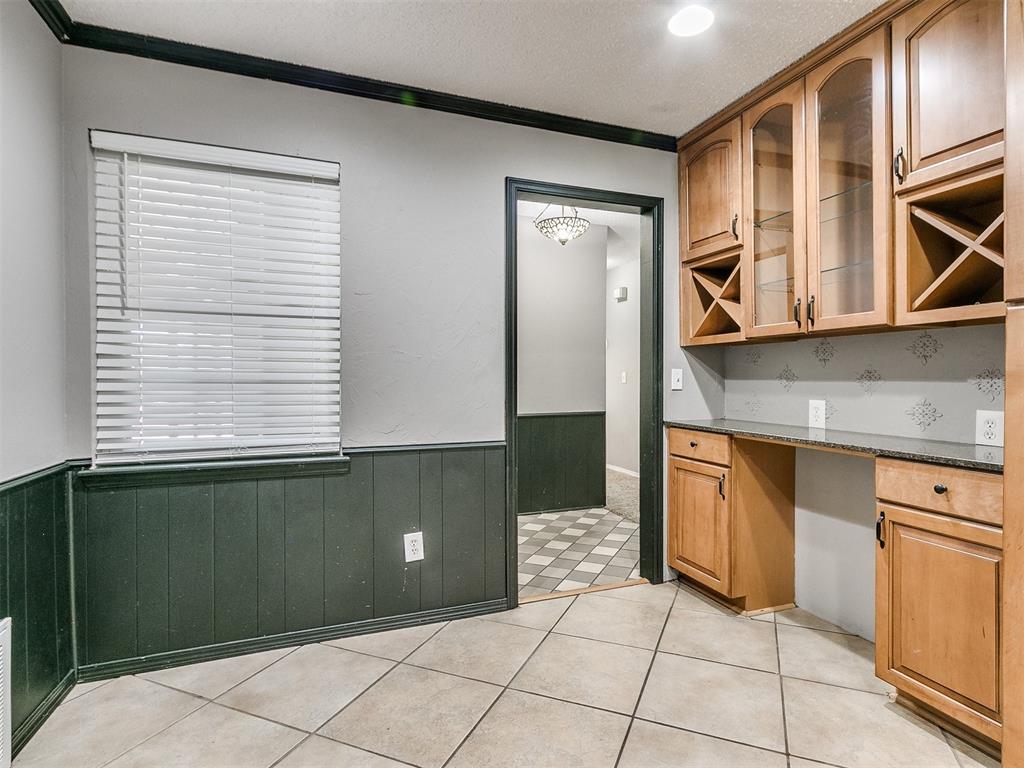 1012 W Silver Meadow Drive