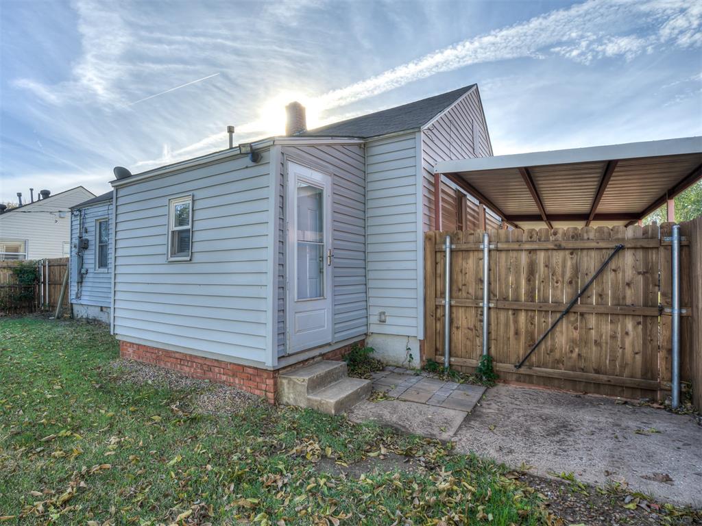 3829 NW 26th Street