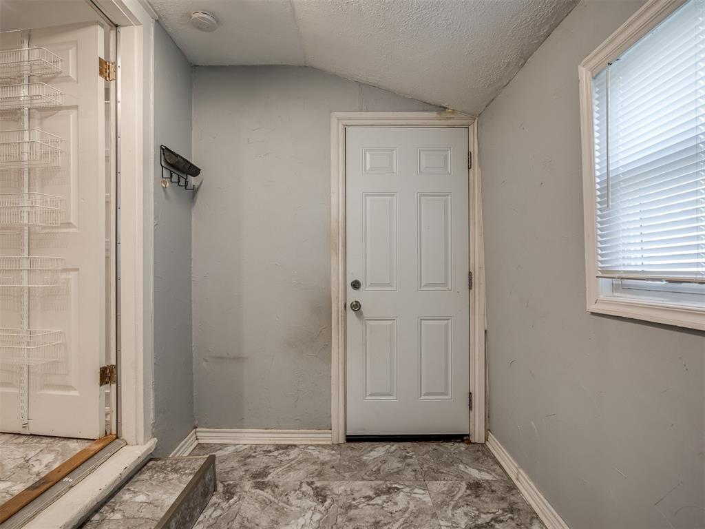 3829 NW 26th Street