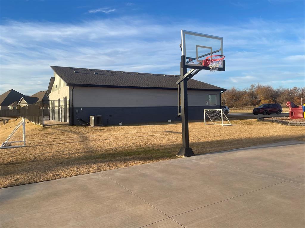 4809 Misty Wood Lane