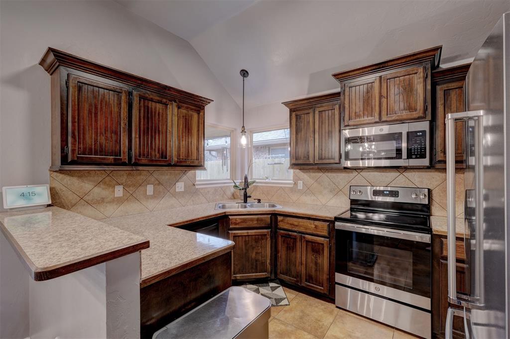 3221 Sahoma Trail