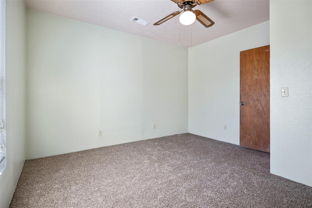 122 W 2nd Street