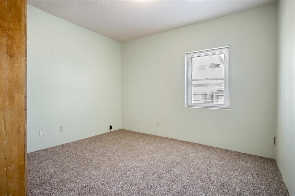 122 W 2nd Street