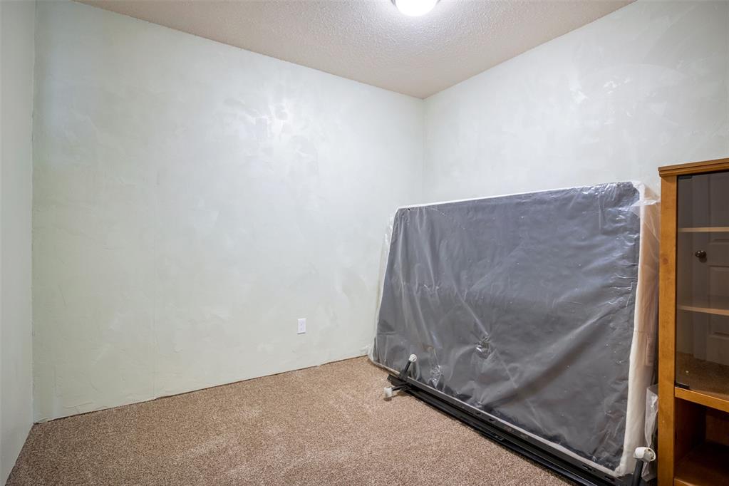 122 W 2nd Street