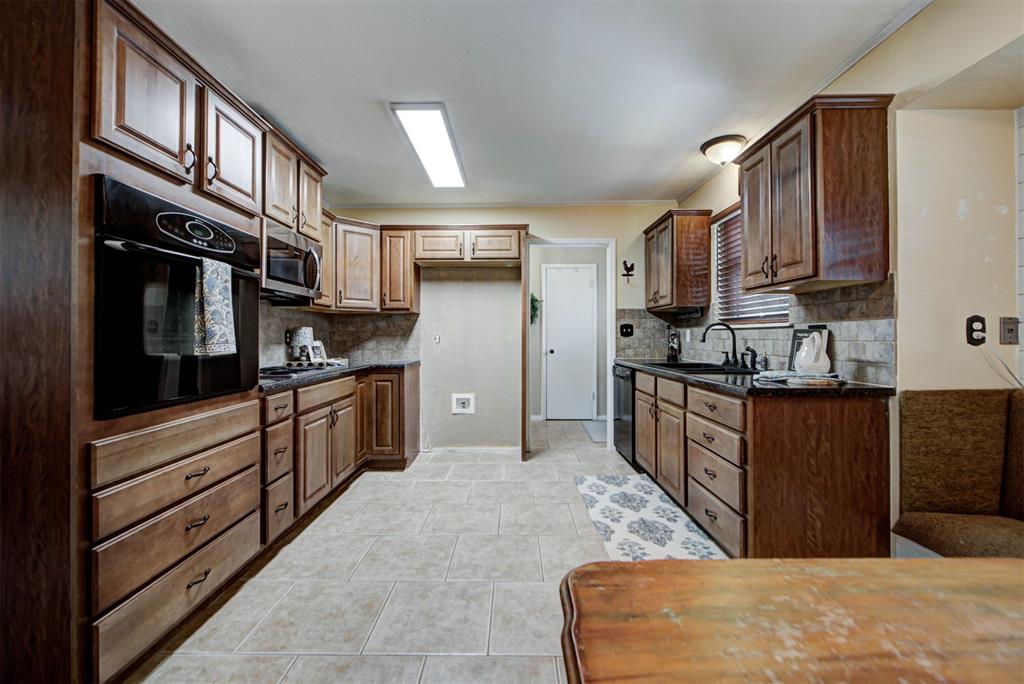 4404 NW 56th Terrace