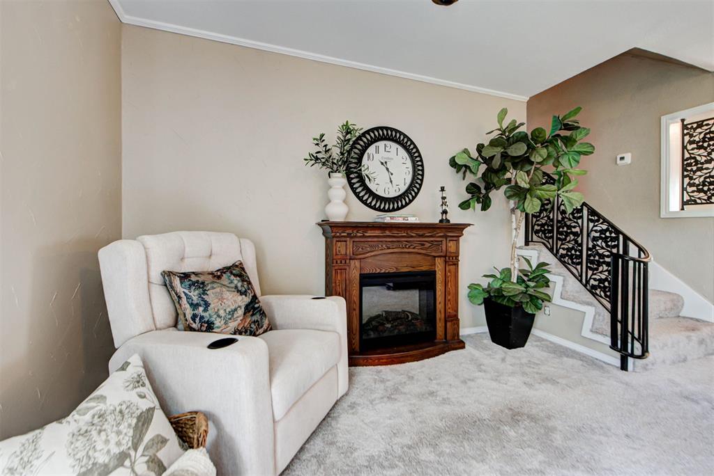 4404 NW 56th Terrace