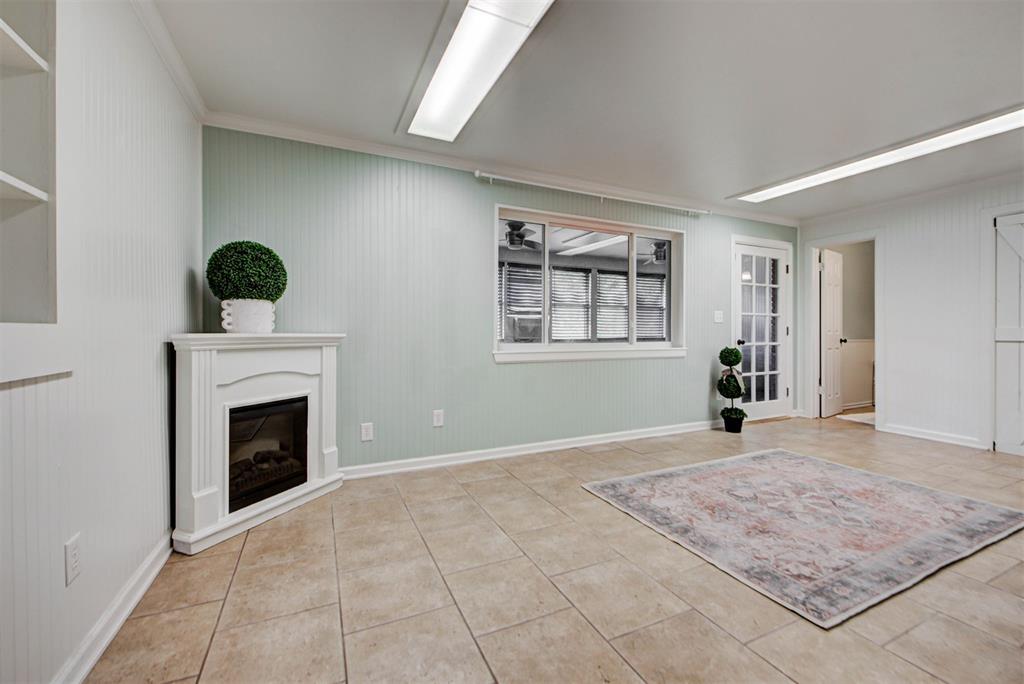 4404 NW 56th Terrace