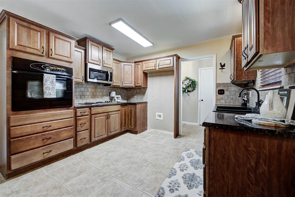 4404 NW 56th Terrace