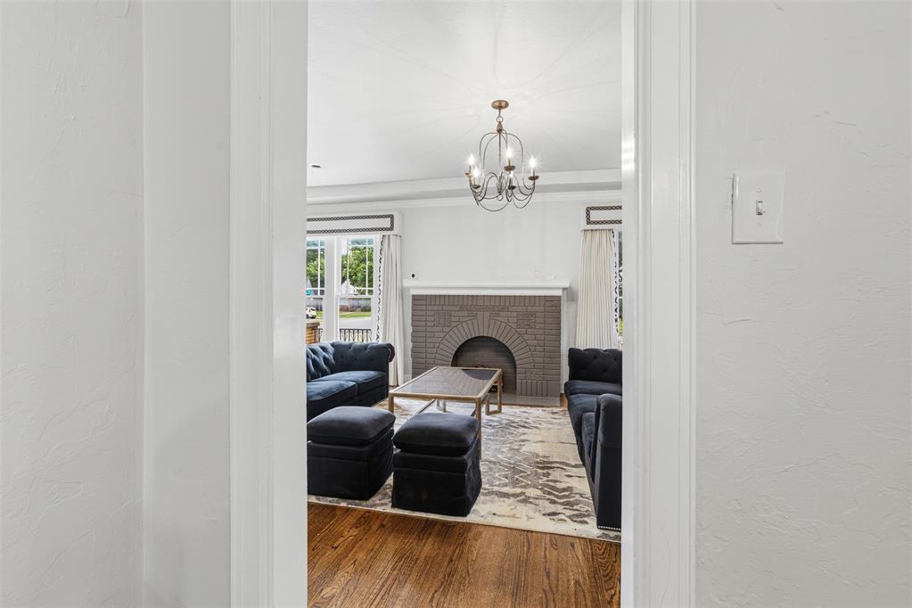 2501 NW 21st Street