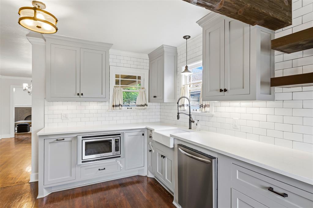 2501 NW 21st Street