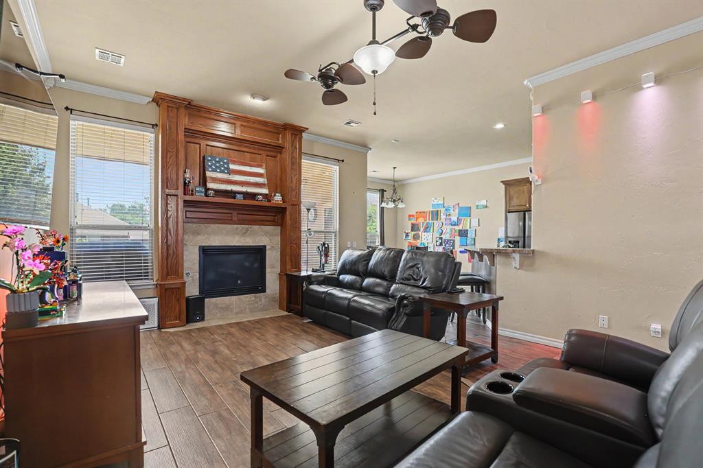 3820 Irvine Drive
