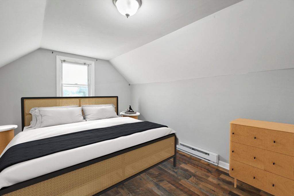 1000 West Boylston Street