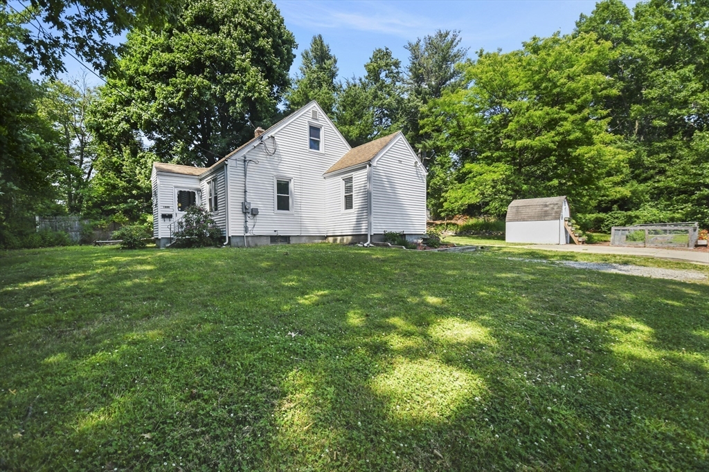 1000 West Boylston Street