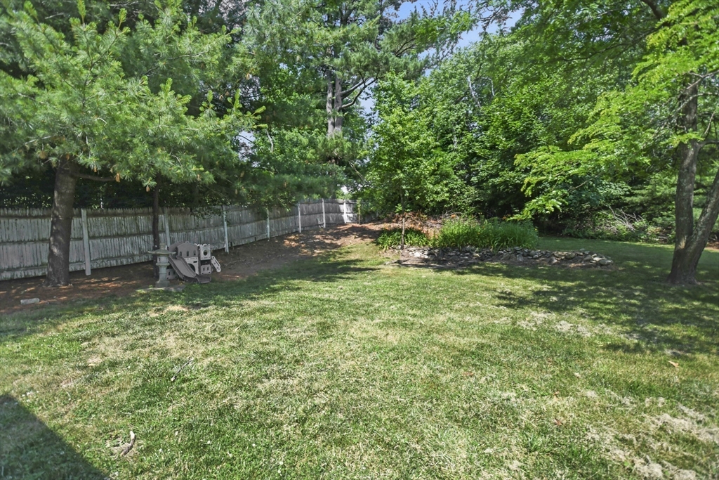 1000 West Boylston Street