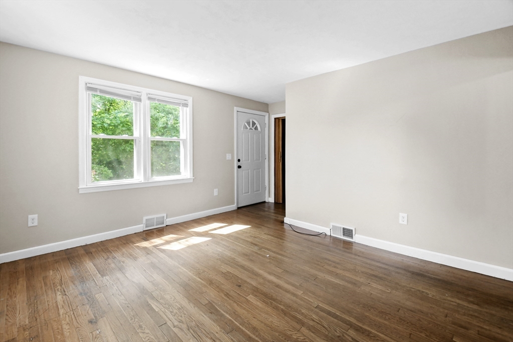 1000 West Boylston Street