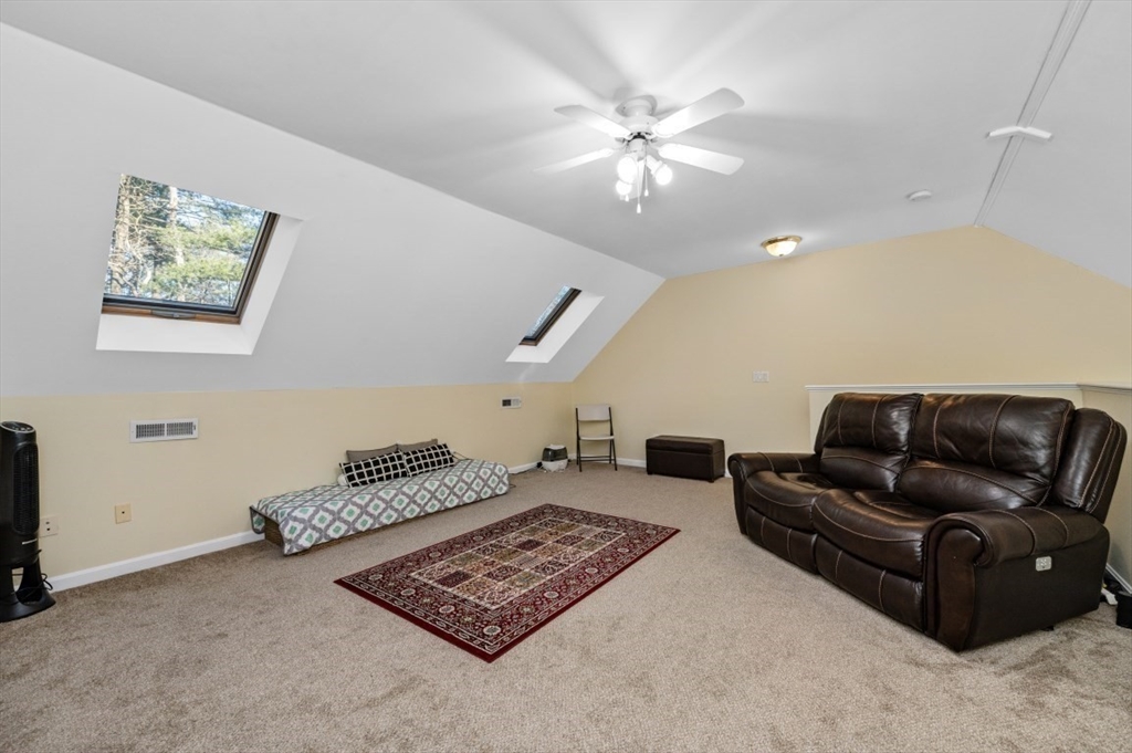 179 Littleton Rd # 3