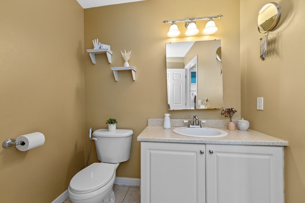 179 Littleton Rd # 3