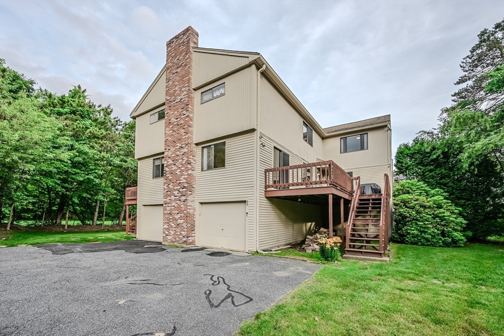 9 Country Club Ln # A