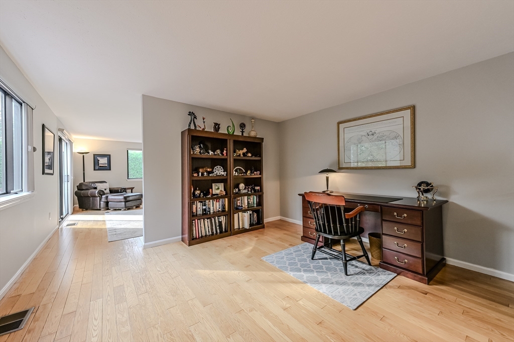 9 Country Club Ln # A