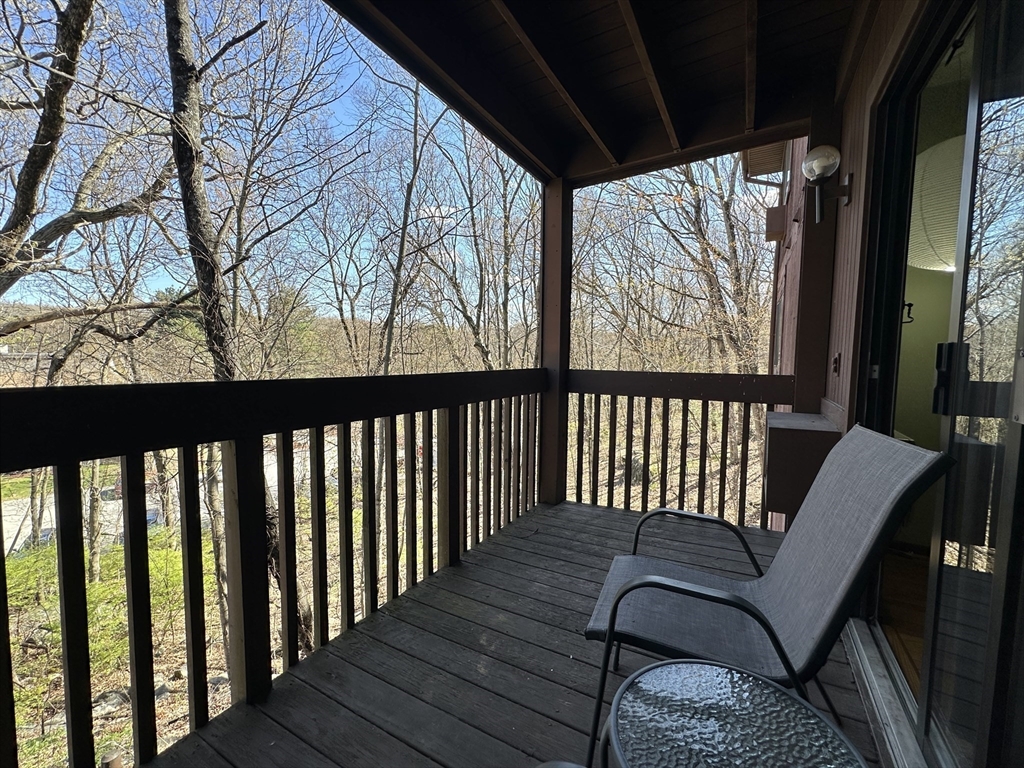 340 Sunderland Rd # 17A