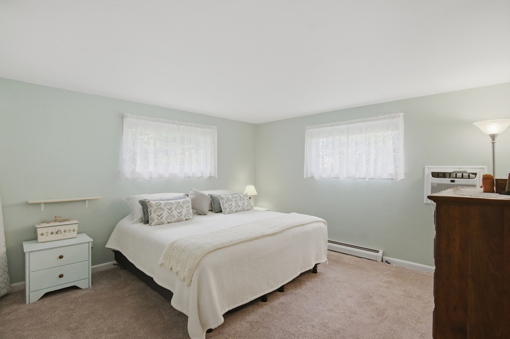 15 Thurston Place