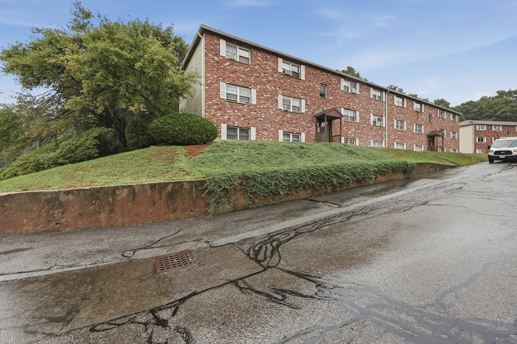 10 Robin Drive # 1