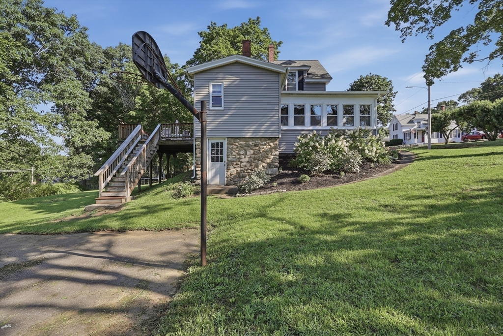 12 Elm Street