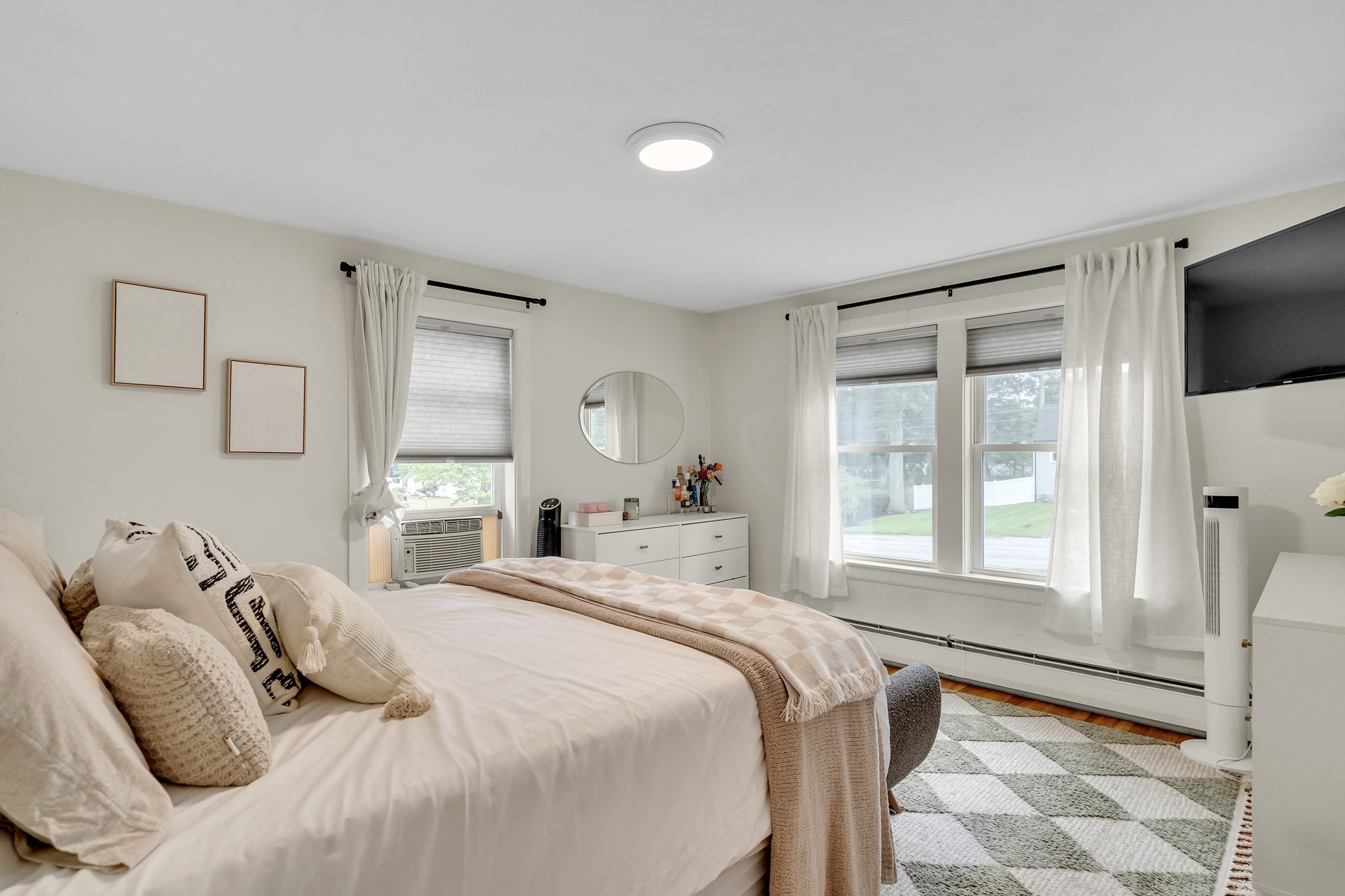 30 Linda Ave