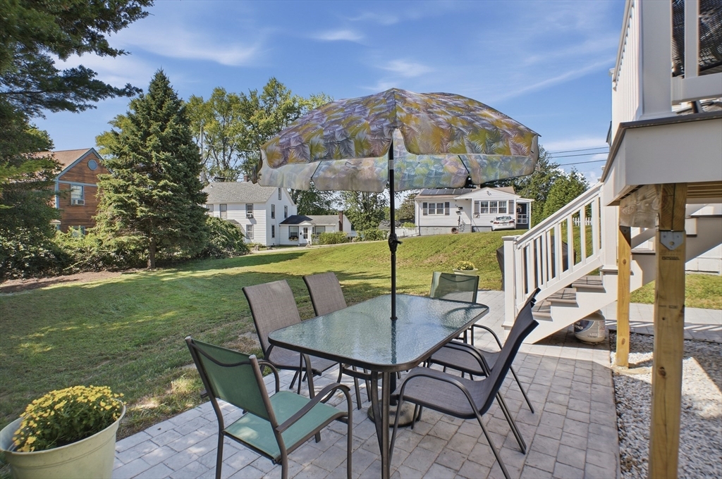 35 Edgewater Drive