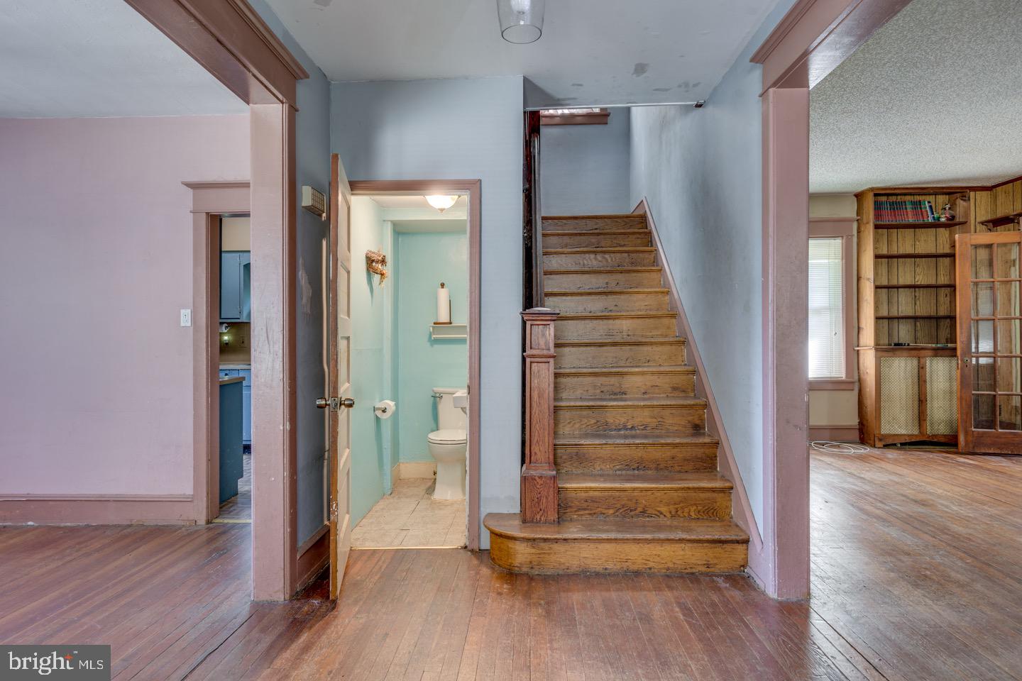 402 CLEVELAND AVENUE