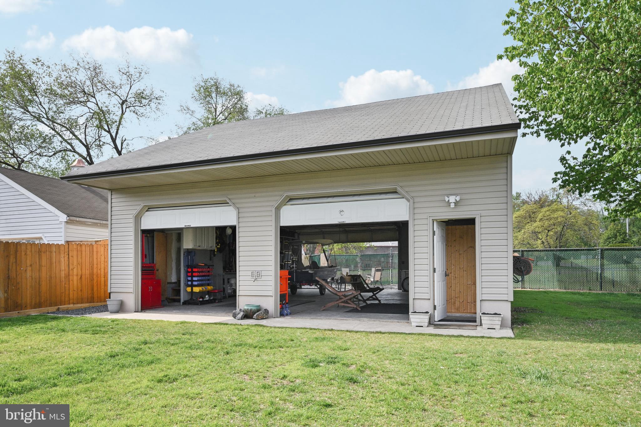 48 EVERGREEN LANE